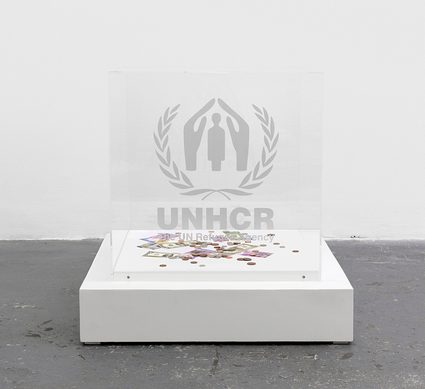 Jonathan Horowitz — Contribution Cube (UNHCR)