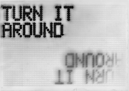 Shannon Ebner — Elextric Comma Six